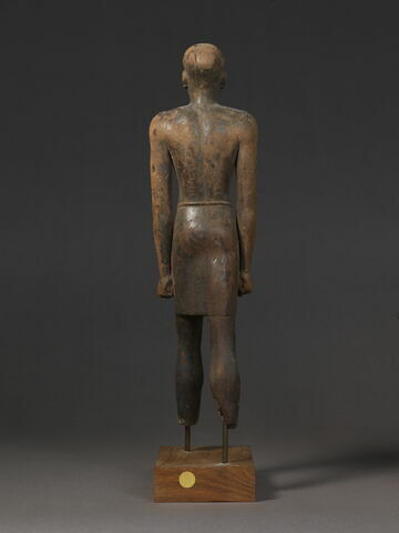 statue, image 2/12