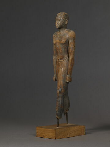 statue, image 3/12