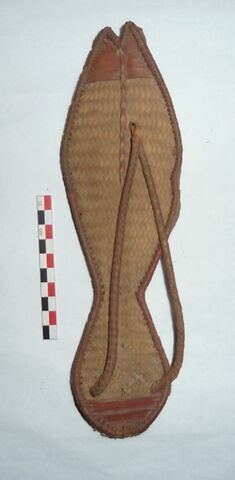 sandale gauche, image 1/4