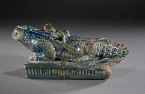 figurine, image 2/4