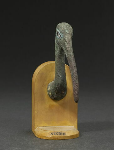 figurine ; statue, image 3/3