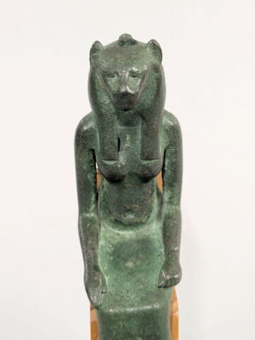 figurine, image 2/9