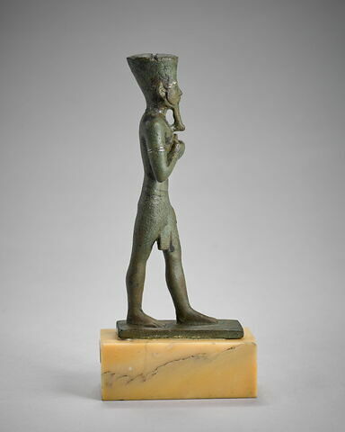 figurine, image 3/4