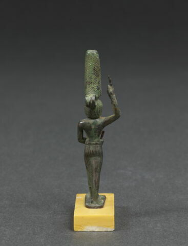 pendentif ; amulette, image 2/4