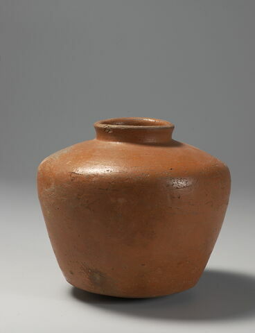 vase, image 1/1