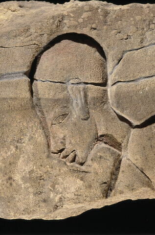 talatate, image 4/4