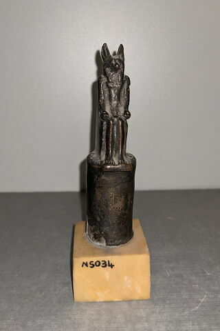 figurine ; enseigne divine