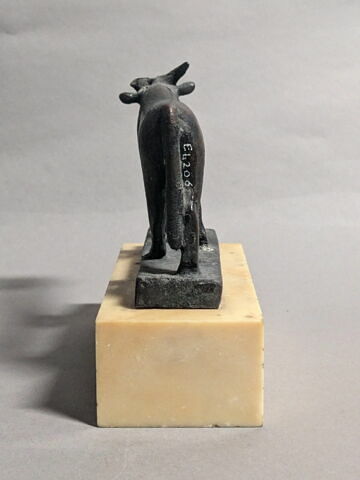 figurine, image 2/6