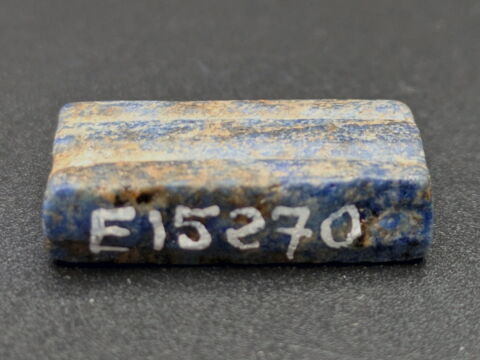 perle en pastille rectangulaire, image 2/2