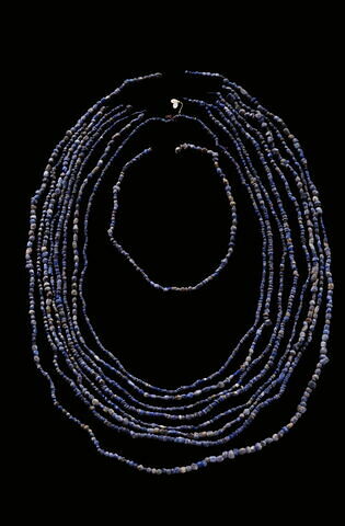 collier  ; perle rondelle ; perle en tonnelet ; perle biconique, image 1/1