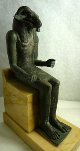 figurine