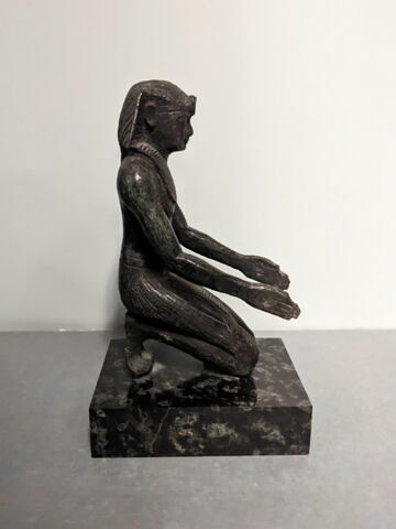 figurine de donateur, image 4/5