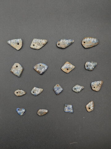 pendentif ; perles, image 2/2