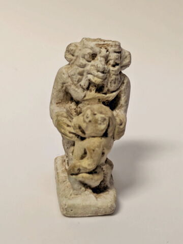 figurine, image 2/10