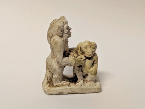 figurine, image 4/10
