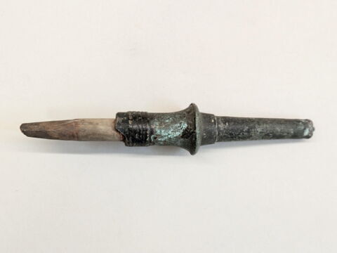 enseigne divine  ; sceptre