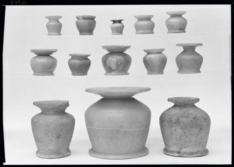pot à kohol à collerette plate, image 4/4