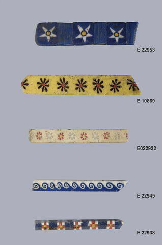 plaquette ; incrustation, image 2/3
