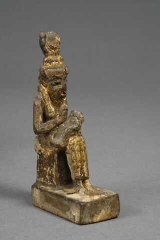 figurine d'Isis allaitant, image 2/2