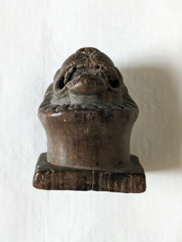 figurine ; élément de meuble, image 2/6