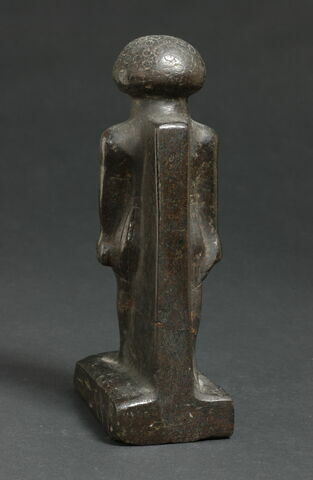 statue, image 3/8
