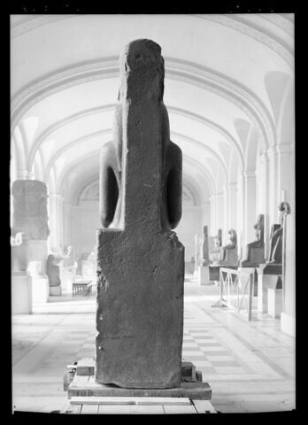 statue, image 9/10