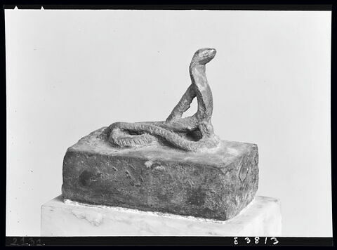 figurine ; sarcophage d'animal, image 2/2