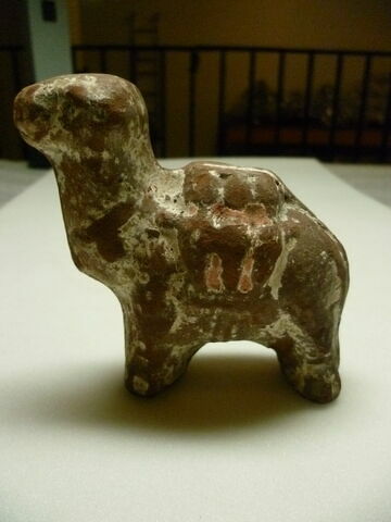 figurine, image 2/2