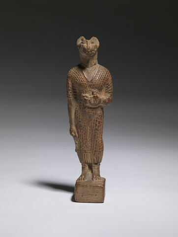 figurine, image 2/6