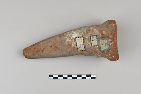 cône funéraire, image 2/4