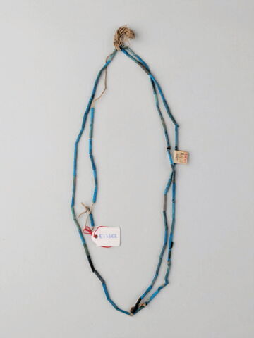 collier à 2 rangs ; perle tubulaire