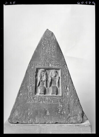 pyramidion pointu, image 2/3