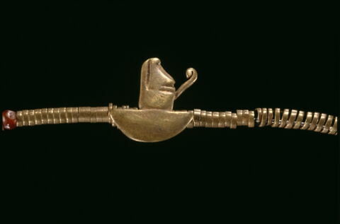 collier à pendentif ; figurine ; amulette ; perle tubulaire ; perle rondelle, image 14/15