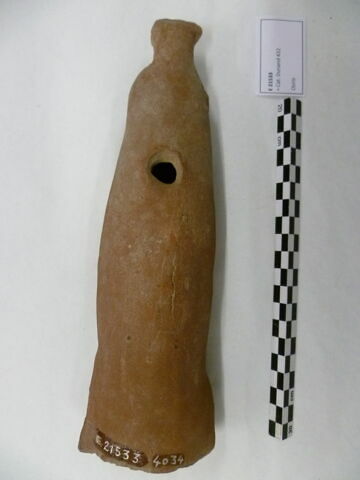 figurine, image 2/2