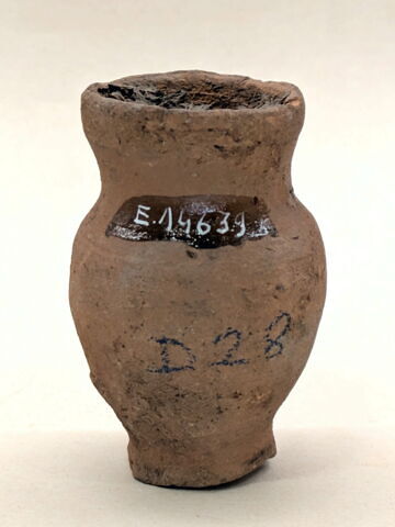 pot ; avec contenu, image 4/4