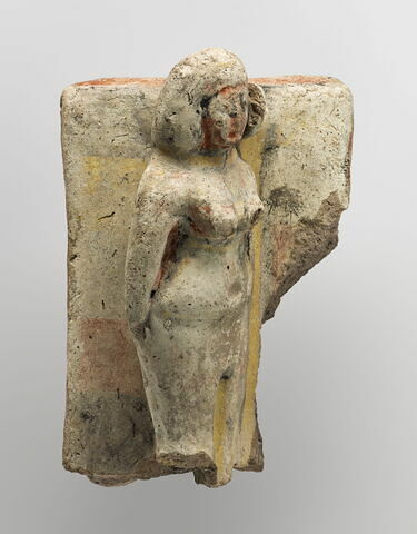 figurine féminine couchée, image 3/4