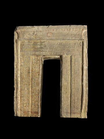 stèle fausse porte ; stèle rectangulaire à corniche, image 1/1