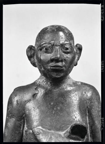 statue, image 7/7