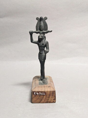 figurine d'Horus harponneur, image 4/5