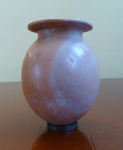 vase, image 1/2