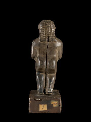 statue, image 2/5