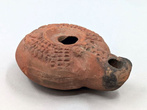 lampe à la grenouille stylisée ; lampe à bec en arbalète