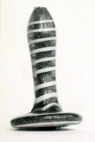 boucle d'oreille  ; perle en clou, image 4/4