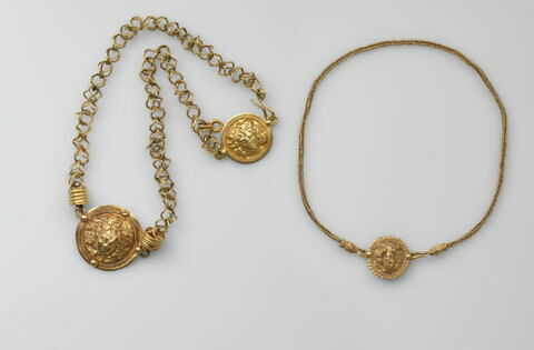 collier à pendentif, image 2/4