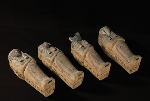 sarcophage à viscères momiforme ; élément momifié, image 5/5
