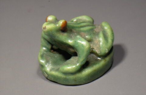 amulette ; perle  ; chaton de bague, image 7/7