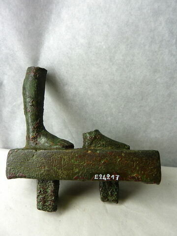figurine