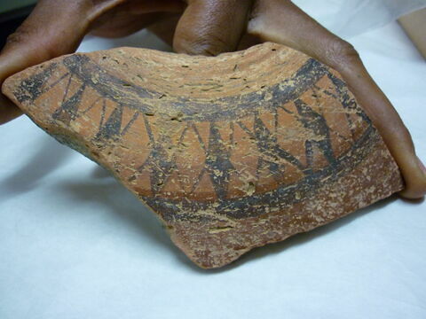 vase, image 2/2