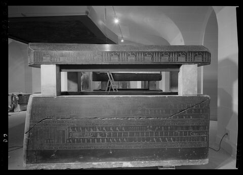sarcophage, image 7/10