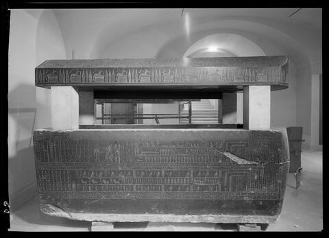 sarcophage, image 9/10